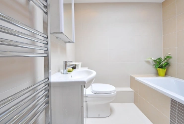 reforma bano en vivienda caceres